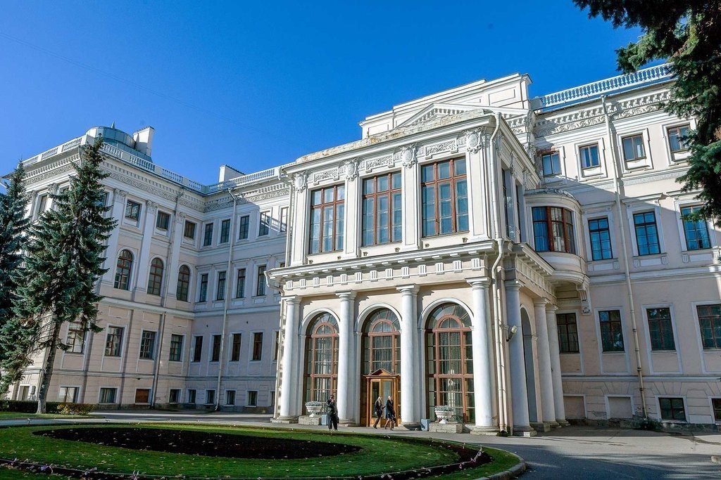 ВДЦ «Океан» поздравляет Санкт-Петербургский городской Дворец творчества юных с юбилеем!