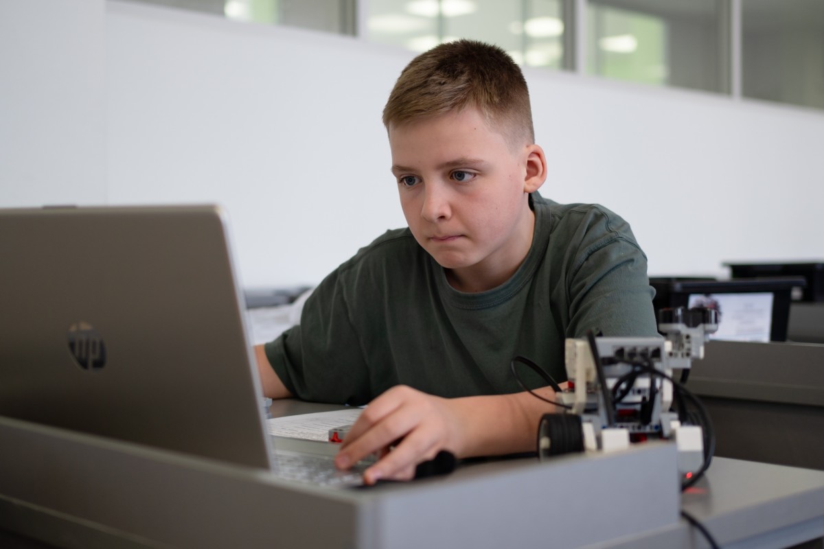 Стартовал финал первой Открытой всероссийской олимпиады по робототехнике